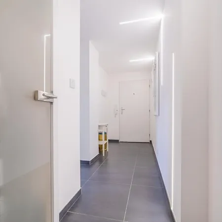 Modaloft Duplex By Rentez * Prague