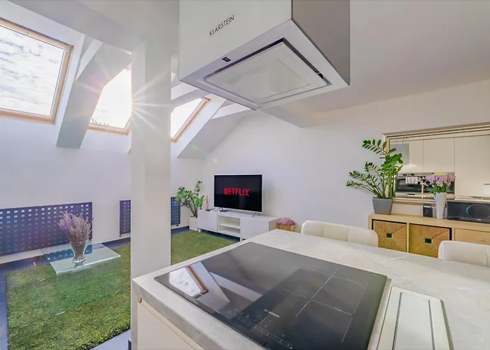 شقة Modaloft Duplex By Rentez براغ